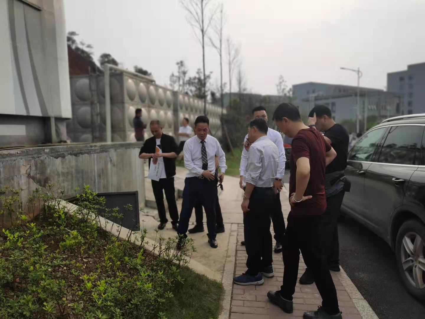 贵州贵阳市人大主任及各领导现场调研.jpg